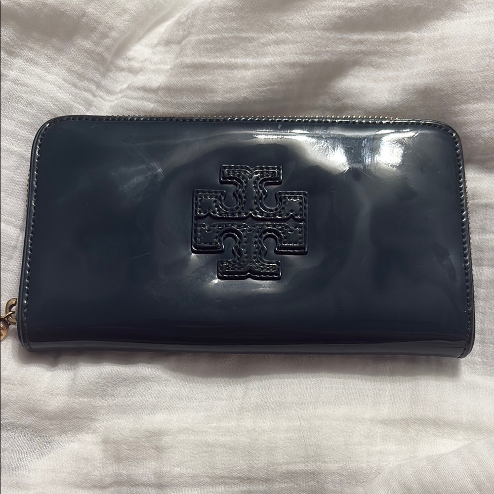 PRELOVED Tory Burch Patent Leather Wallet
